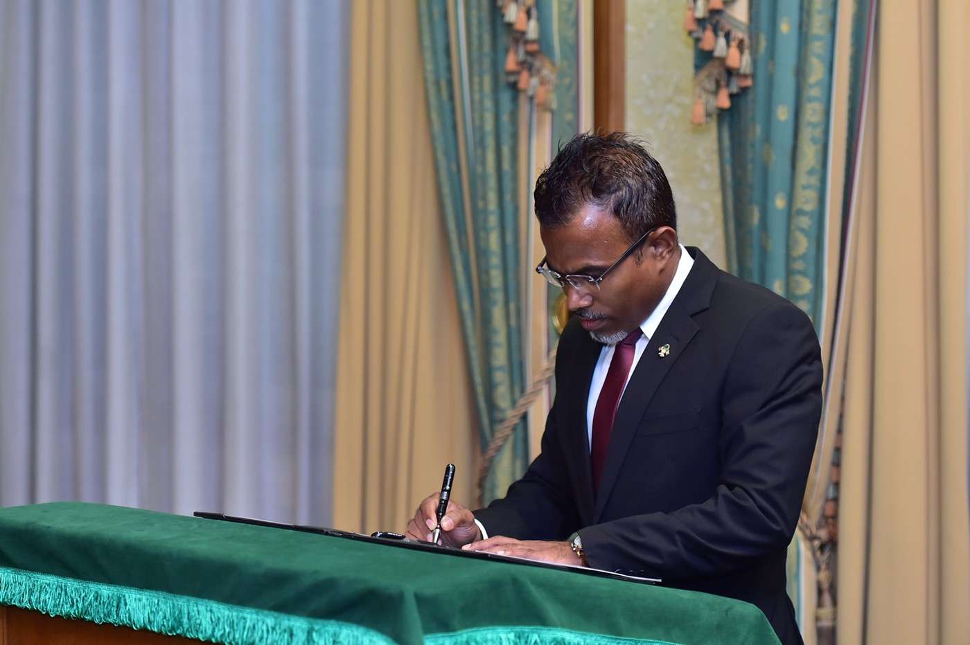 ބަންޑާރަނައިބު އިބްރާހީމް ރިފްއަތް - ފޮޓޯ: ރައީސް އޮފީސް