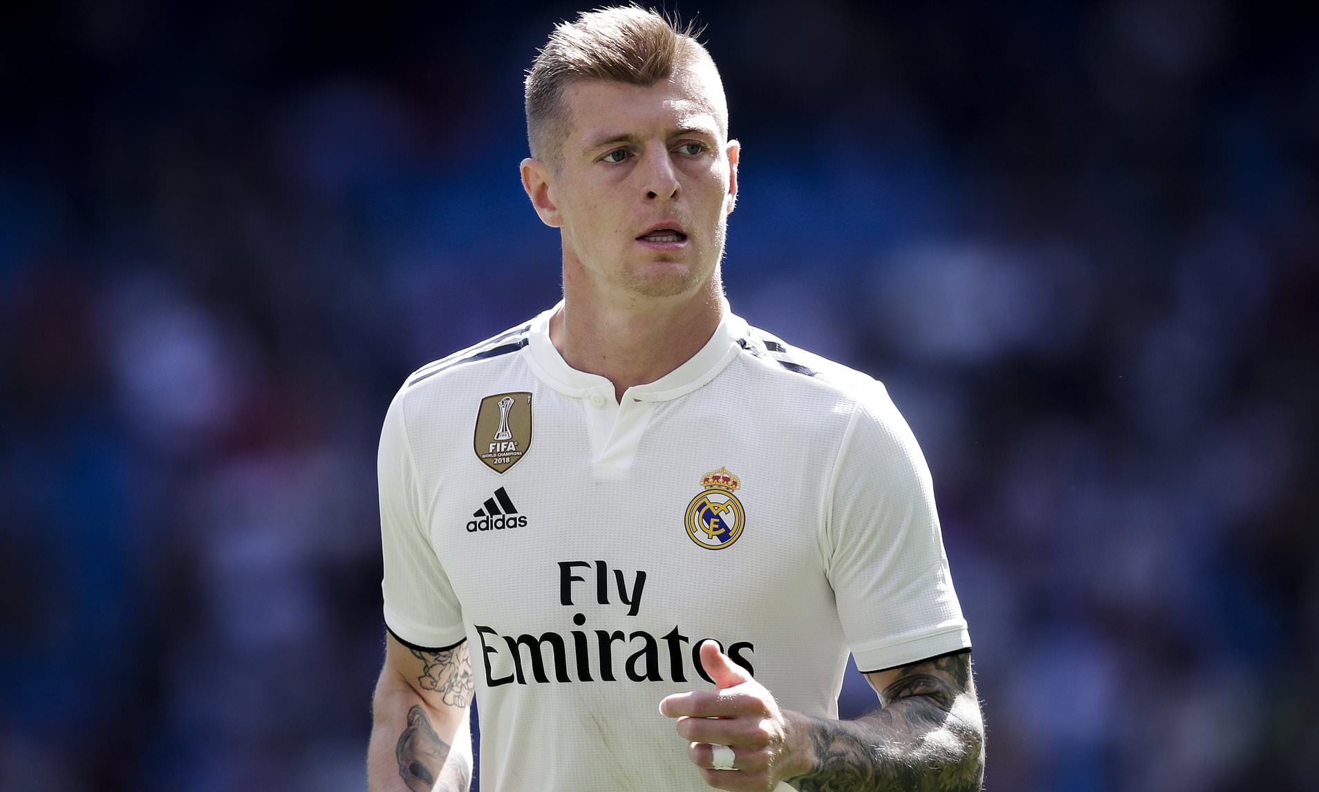 ޓޯނީ ކްރޫސް - ފޮޓޯ: ޑެއިލީމެއިލް