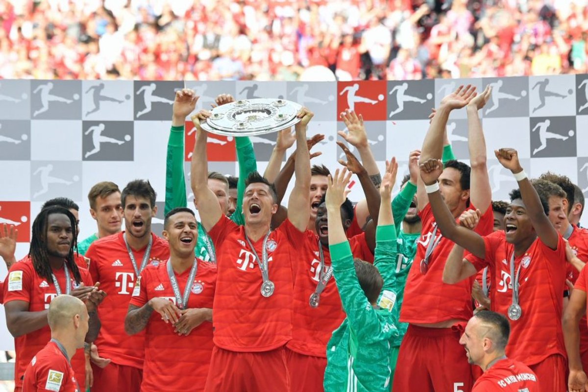 Bayern-munich-as-Bundesliga-champions-1024x683