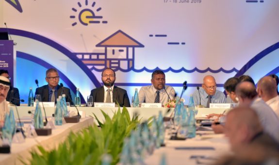 ޕާޓްނާޝިޕް ފޯރަމްގެ ތެރެއިން - ފޮޓޯ: ރައީސް އޮފީސް