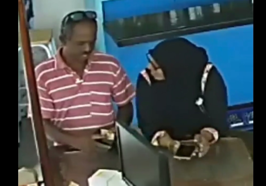 ވޮލެޓް ވަގަށް ނެގާ މަންޒަރު - ފޮޓޯ: ވީޑިއޯ