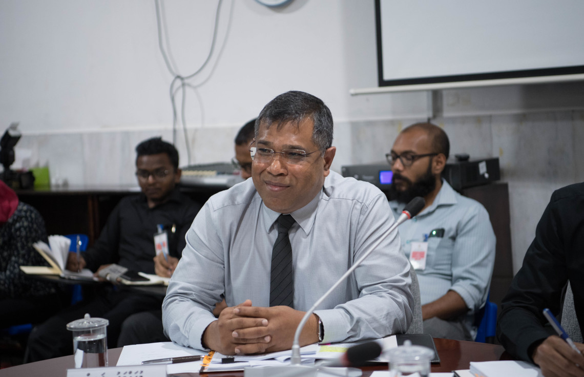 ބީއެމްއެލްގެ ޑެޕިއުޓީ ސީއީއޯ ޝަރީފް - ފޮޓޯ: މަޖިލިސް