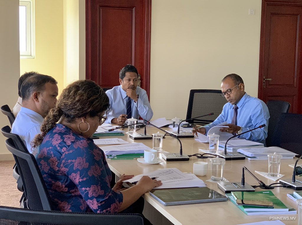 big_N1xXFpu6Bb9NMHrZE0sOBRVcC