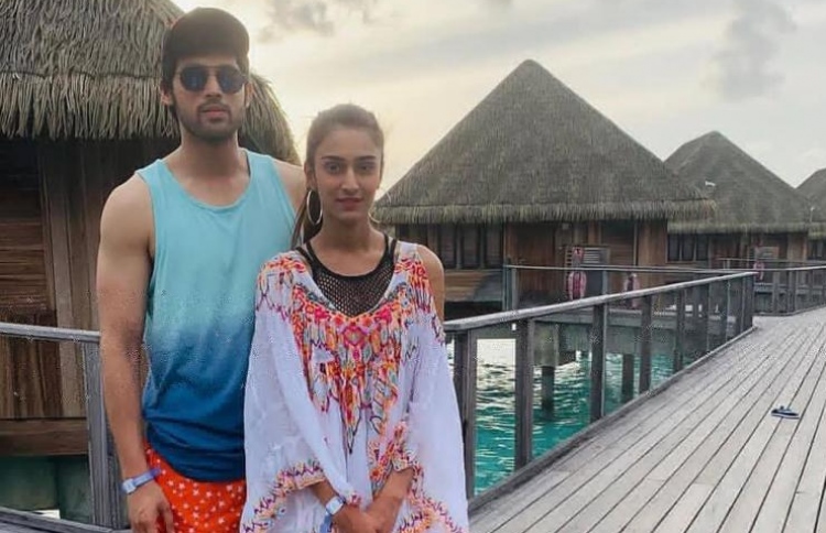 248155_3_cba281a0cff7bd23451fb5835249abc8dd2d4f45_medium