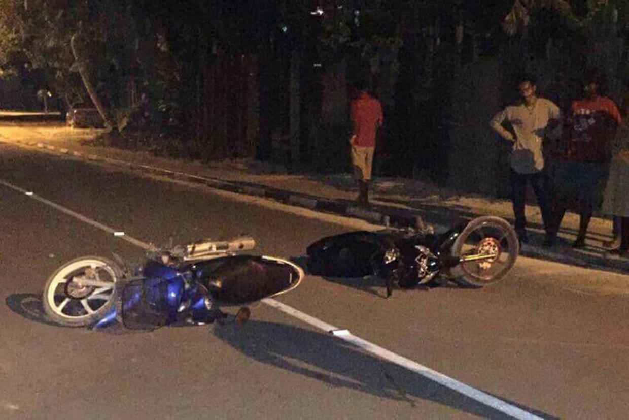 އައްޑޫ ސިޓީ ލިންކް ރޯޑުގައި ހިނގައިފައިވާ އެކްސިޑެންޓެއް | ފޮޓޯ: ފައިލް ފޮޓޯ