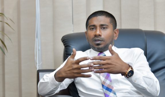 ޔޫތު މިނިސްޓަރ އަޙްމަދު މަޙްލޫފް | ފޮޓޯ: މިހާރު