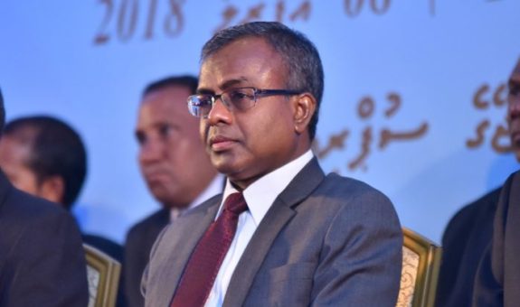 ކުރީގެ އުއްތަމަ ފަނޑިޔާރު އަޙްމަދު ޢަބްދުﷲ ދީދީ