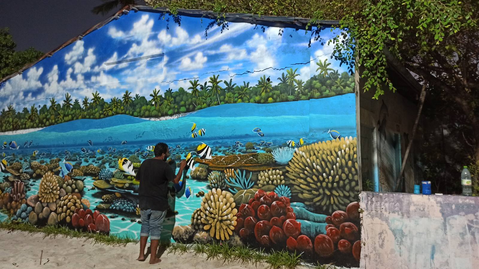 ރިނބިދޫގައި ކުރަހާފައިވާ ހިތްގައިމު ރީތި ކުރެހުމެއް - ފޮޓޯ: ޓްވިޓާ