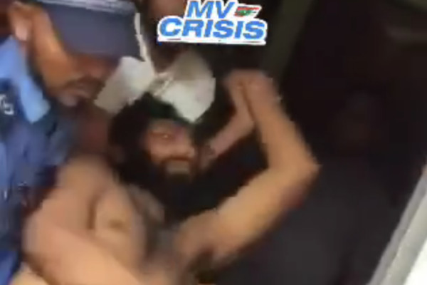 3A0489A1-874A-46E5-8F9B-5FC000A06F3D-600x400