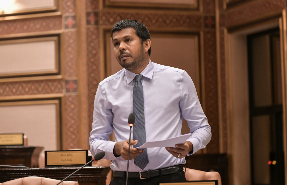 އުނގޫފާރު ދާއިރާގެ މަޖިލިސް މެންބަރު މުޙައްމަދު ވަޙީދު | ފޮޓޯ : މަޖިލިސް