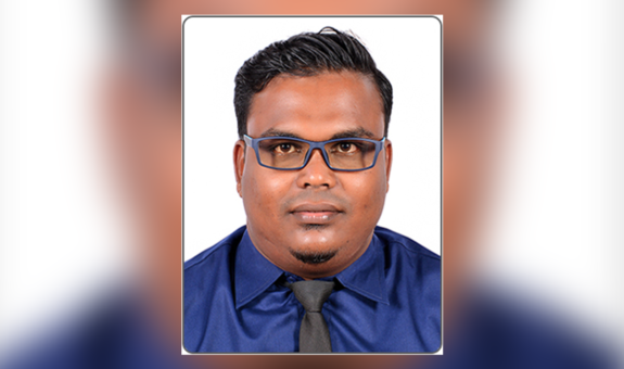 އާދަމް ޢަލީ