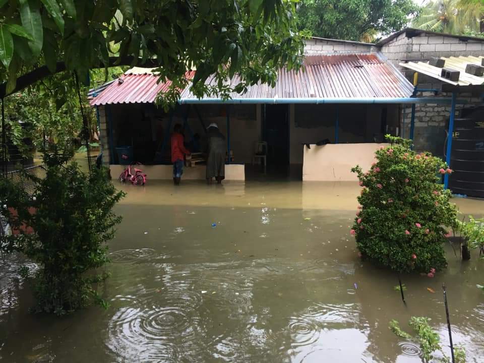 ބޯކޮށްވާރޭ ވެހި އައްޑޫސިޓީގެ އެއެއްގައި ފެންބޮޑުވެފައި - ފޮޓޯ އައްޑޫ ސިޓީ ކައުންސިލް