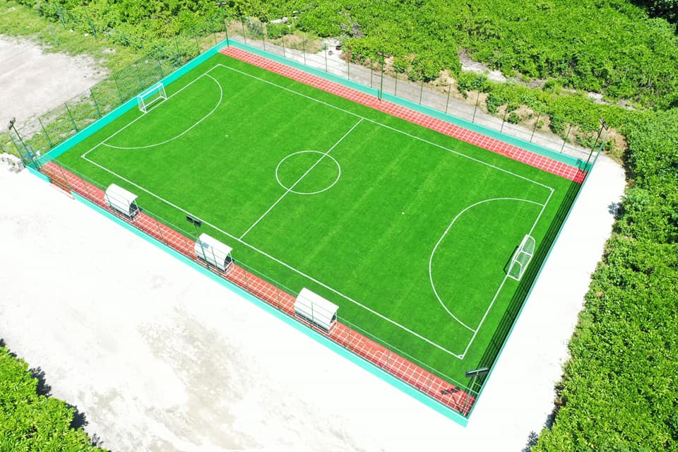 ހދ. ކުރިނބީގައި އެޅި ފުޓްސަލް ދަނޑު - ފޮޓޯ: ކުރިނބީ ކައުންސިލް