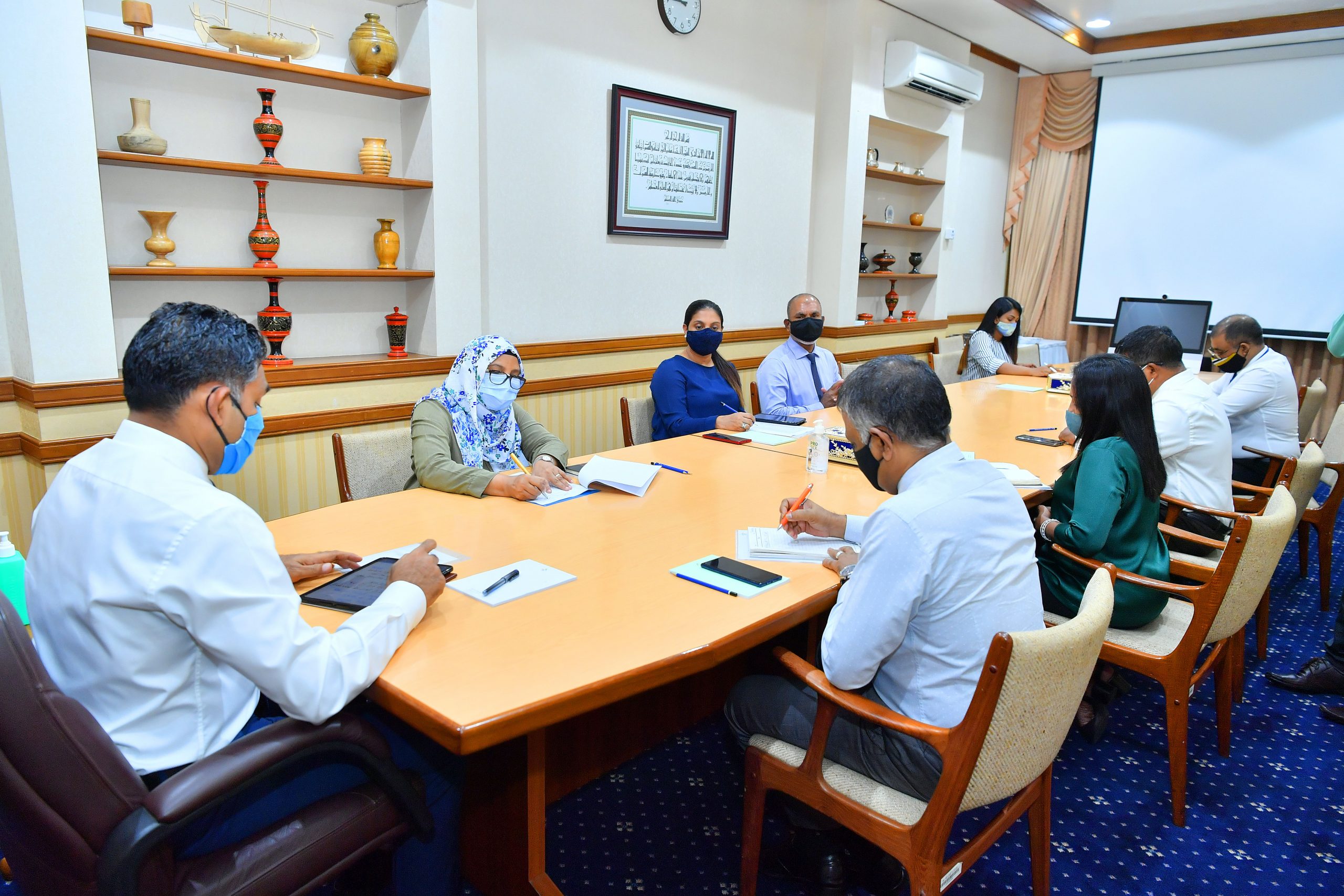 ފޮޓޯ: ރައީސް އޮފީސް