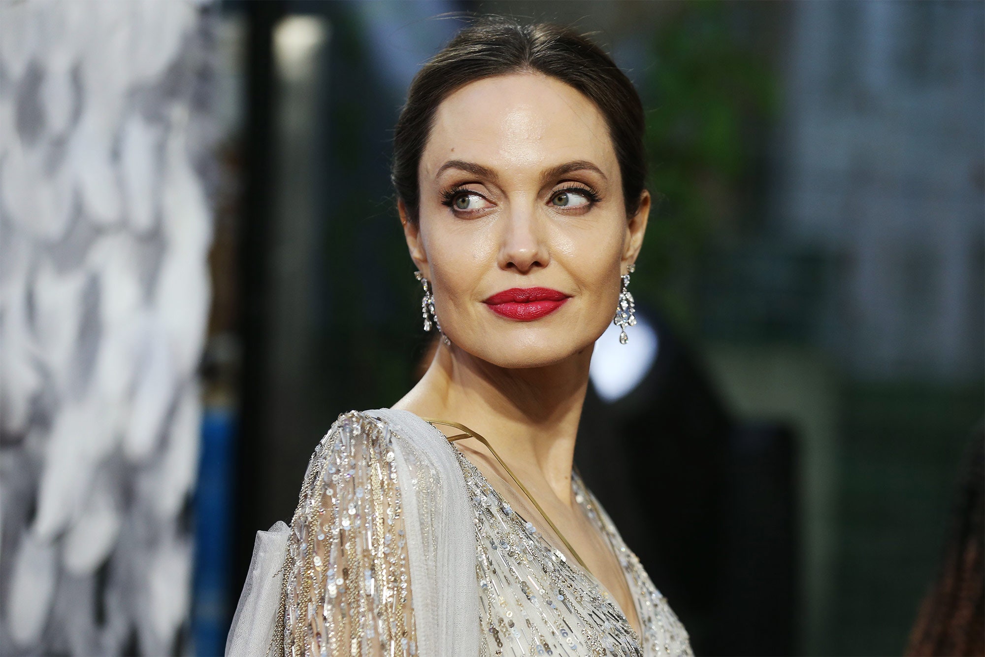 Angelina-Jolie-Divorce-Laywer