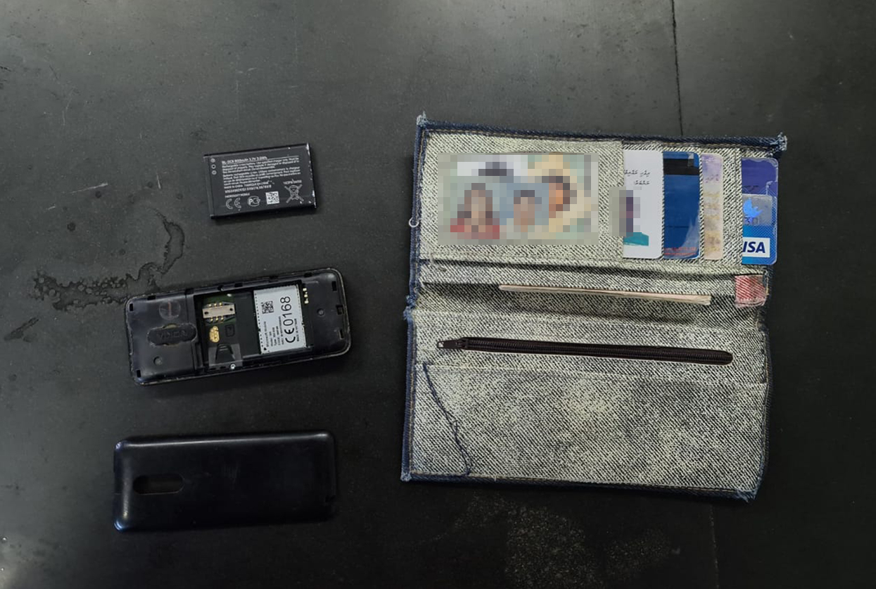 ފޮޓޯ: ޕޮލިސް މީޑީއާ