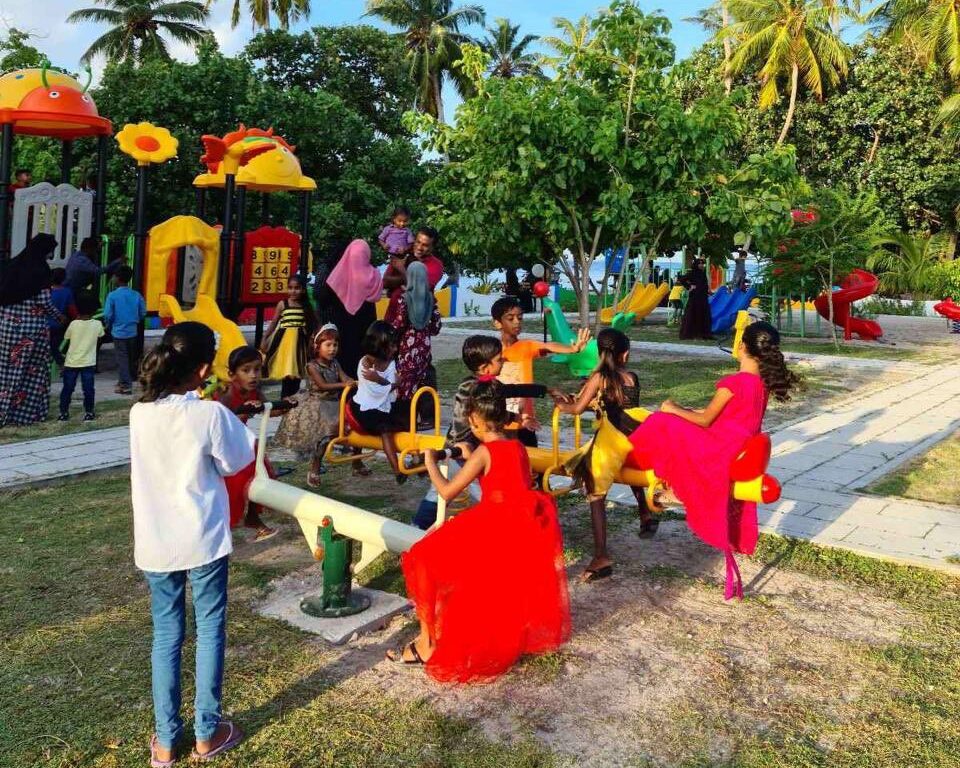 ފުވައްމުލަކު ކުޑަކުދިންގެ ޕާކް، ފޮޓޯ: މިނިސްޓަރ މަހްލޫފް/ޓްވިޓާ