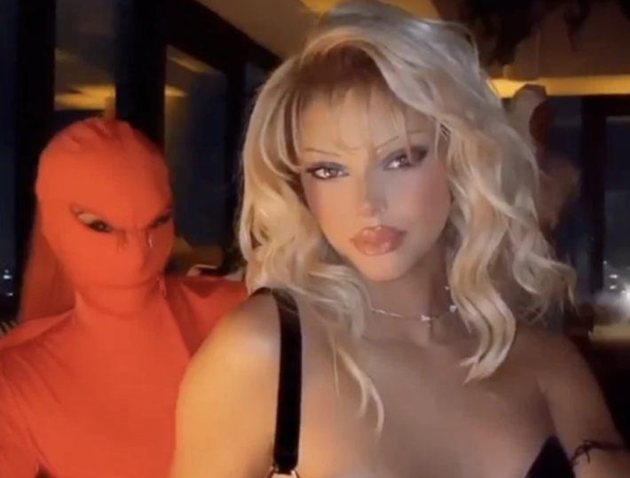 Kendall-Jenner-Slammed-for-Halloween-Birthday-Bash-Amid-Pandemic-Photos