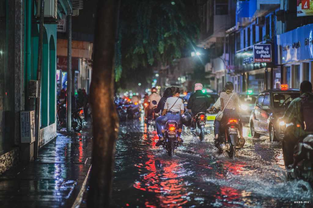 ވިއްސާރަ ދުވަހެއްގައި މާލޭ މަގުމަތީ / ފޮޓޯ:އަވަސް