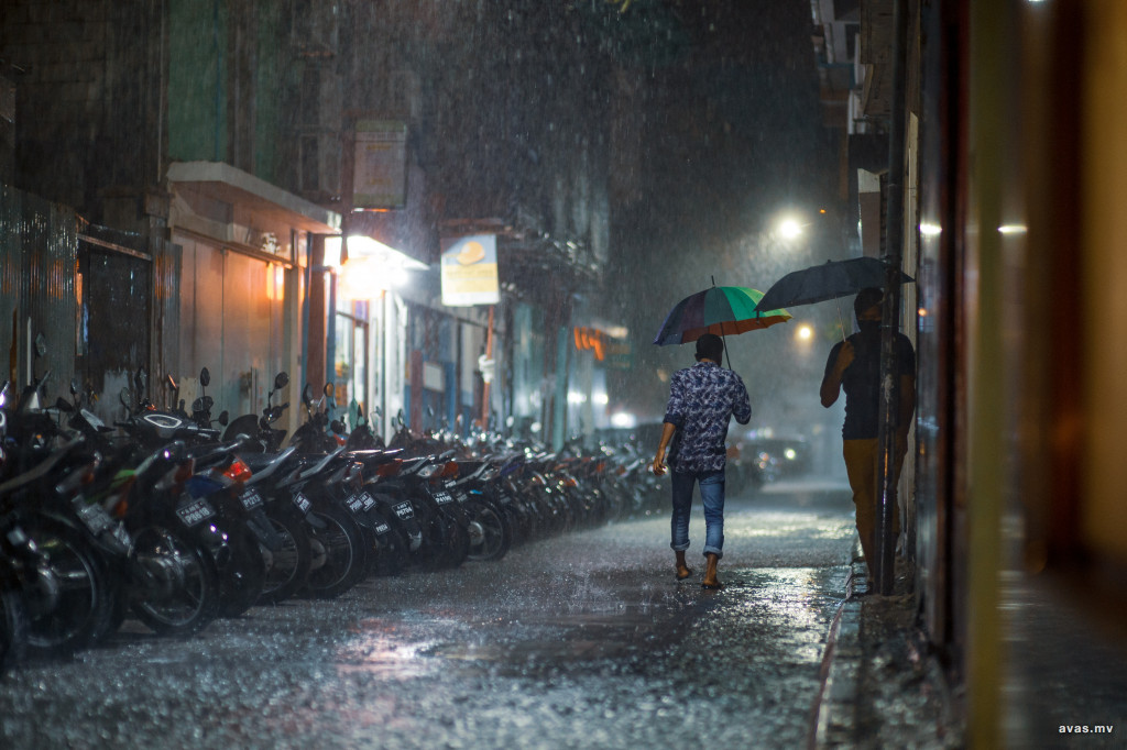 ވިއްސާރަ ދުވަހެއްގައި މާލޭ މަގުމަތީ / ފޮޓޯ:އަވަސް