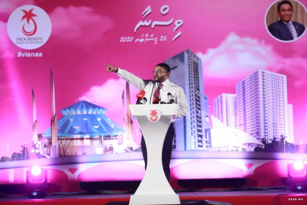 big_eBz3pkct0xV0qoMMUT4Iv177l