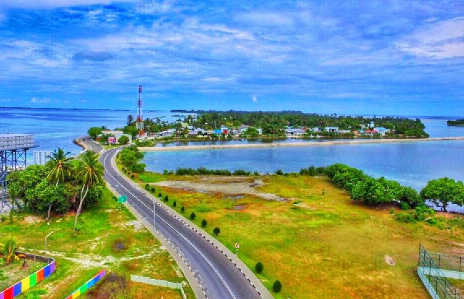 އައްޑޫ ސިޓީ - ފޮޓޯ: ދި އެޑިޝަން