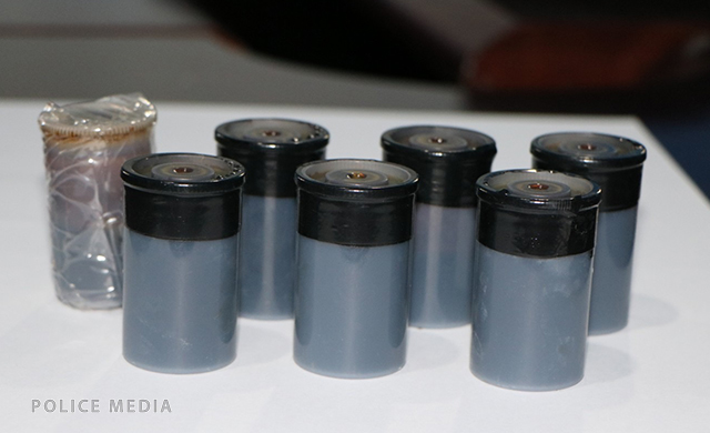 DFE2DC19-4EB9-493E-B363-5C2F11D6317A