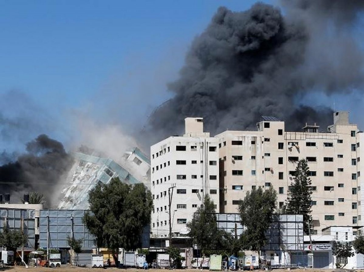 107801-israel-airstrike-in-gaza-destroys-building-housing-ap-al-jazeera-offices-1200x898
