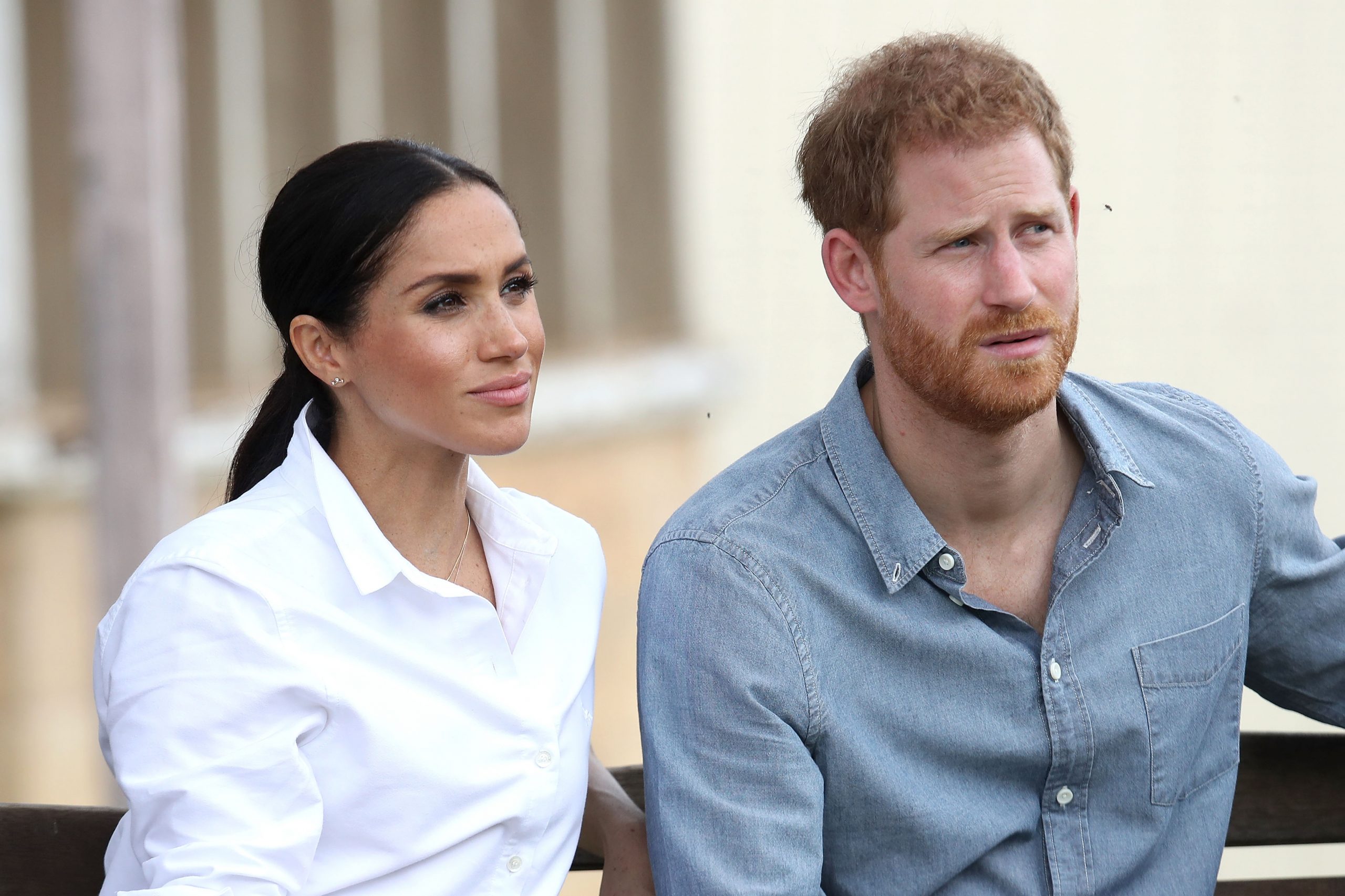 Prince-Harry-and-Meghan-Markle-visit-a-local-farming-family-in-Australia-scaled