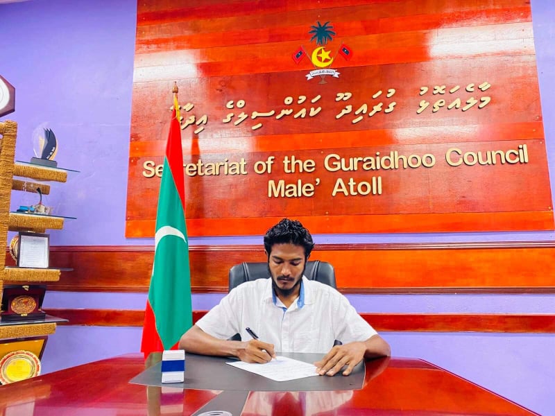 Hussain Yameen ; Guraidhoo Council
