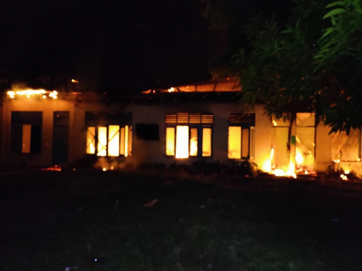 large_162983122019LuFl