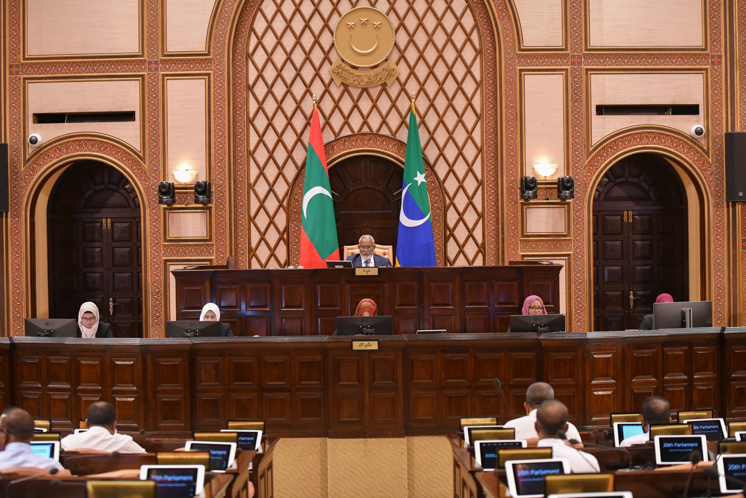 BnOCt4QvaBSq7sBzqQT05COvx8PonjqBMksvxURj (1)