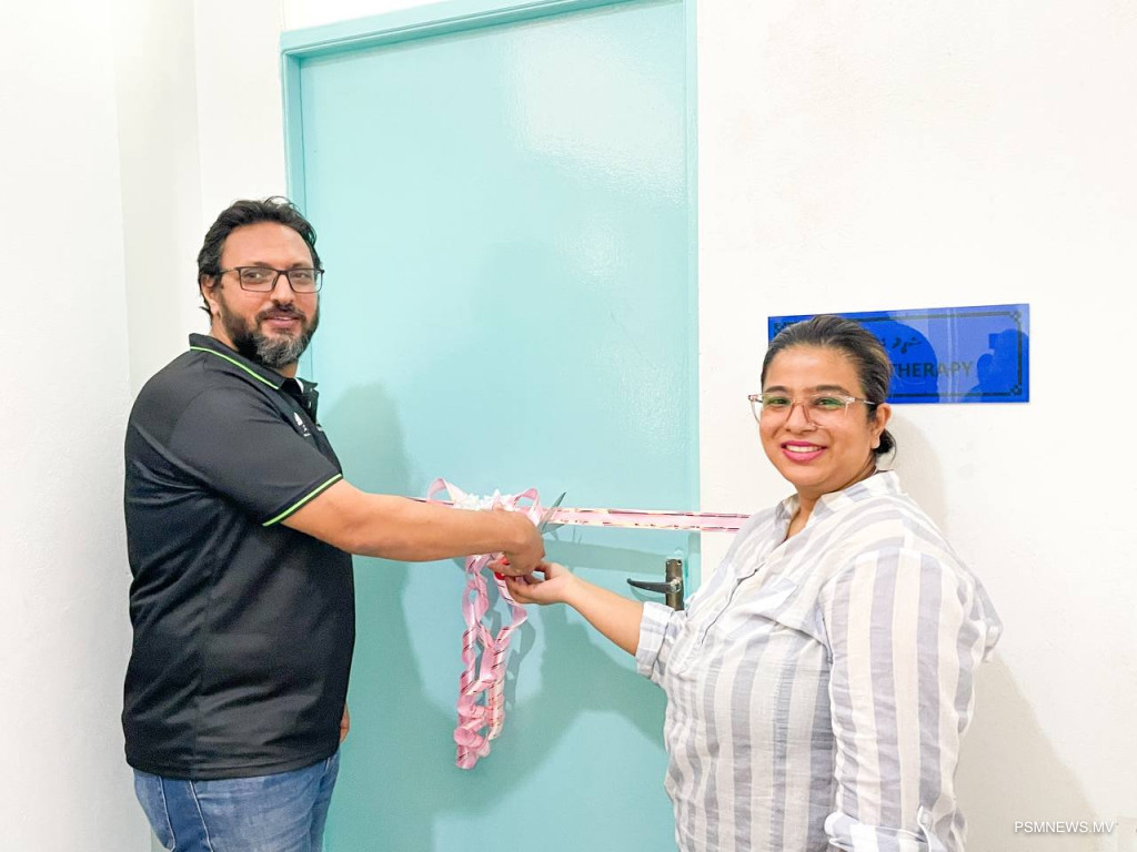 big_BmqbIZuSM1Wq2G4J4YdhfrXci