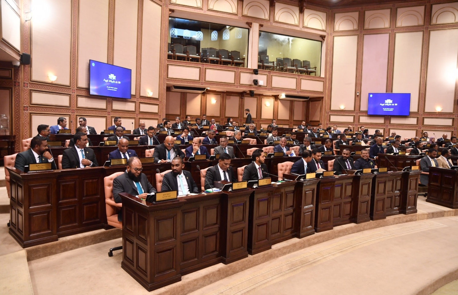 393139_3_18747713cec9bd2b60a7f3b8d0616a4e152e7202