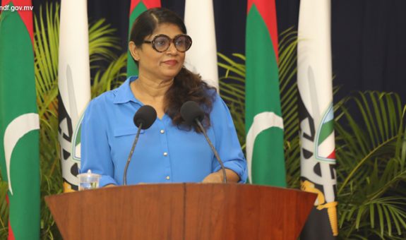 ޑިފެންސް މިނިސްޓަރ މާރިޔާ އަޙްމަދު ދީދީ - ފޮޓޯ: އެމްއެންޑީއެފް
