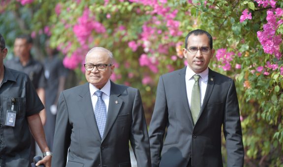 މަޢުމޫން