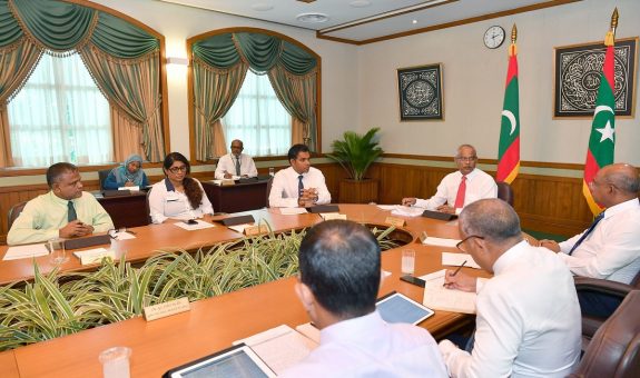 ވަޒީރުންގެ މަޖިލީހުގެ ބައްދަލުވުމެއް - ފޮޓޯ: ރައީސުލްޖުމްހޫރިއްޔާގެ އޮފީސް