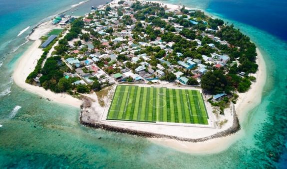 ޅ.ކުރެންދޫ ފުޓްބޯޅަ ދަނޑު - ފޮޓޯ: މީސްމީޑިއާ