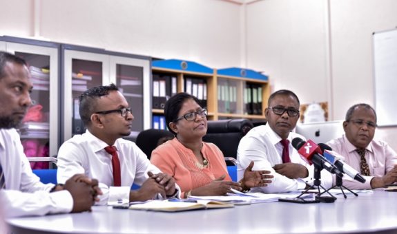 ފޮޓޯ: މިހާރު