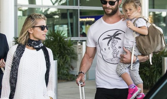 333B5FF100000578-3545191-image-m-99_1460956198371