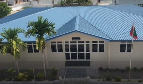 ތިނަދޫ މެޖިސްޓްރޭޓް ކޯޓް