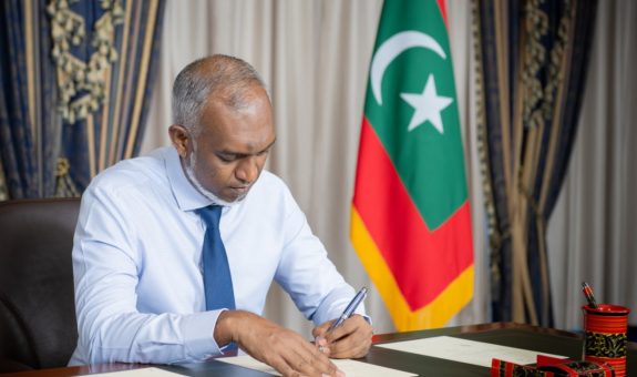 423316_3_4e673a30ae533d258d2a4f155d31e1ae8cd5eb2c_large