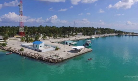 ރ. އަލިފުށި - ފޮޓޯ: އަލިފުށި އޮންލައިން