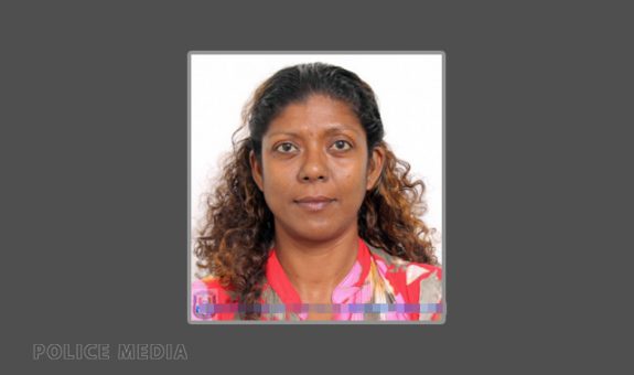 Azra އަޒްރާ