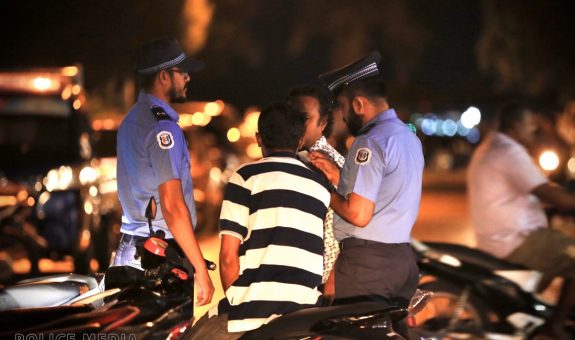 ފޮޓޯ: ފުލުހުން