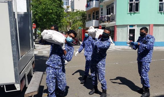 ފުލުހުން ކޮވިޑް-19