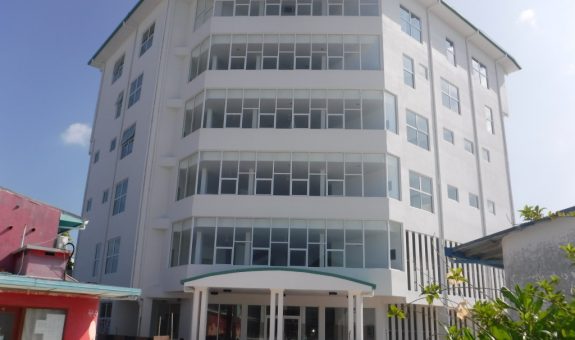 ނައިފަރުގައި ހުންނަ ޅ.އަތޮޅު ހޮސްޕިޓަލް