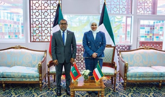 Gq6QxQ-aIAAlvdB Gq6QxQ-aIAAlvdB