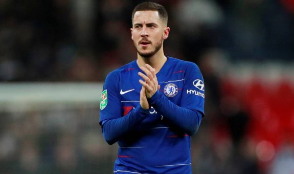 އެޑެން ހަޒާޑް - ފޮޓޯ: އޭއެސް އިންގްލިޝް