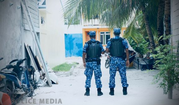 ފުލުހުންގެ މަޑުއްވަރީ ޚާއްޟަ އޮޕަރޭޝަނުގެ ތެރެއިން - ފޮޓޯ: ފުލުހުން